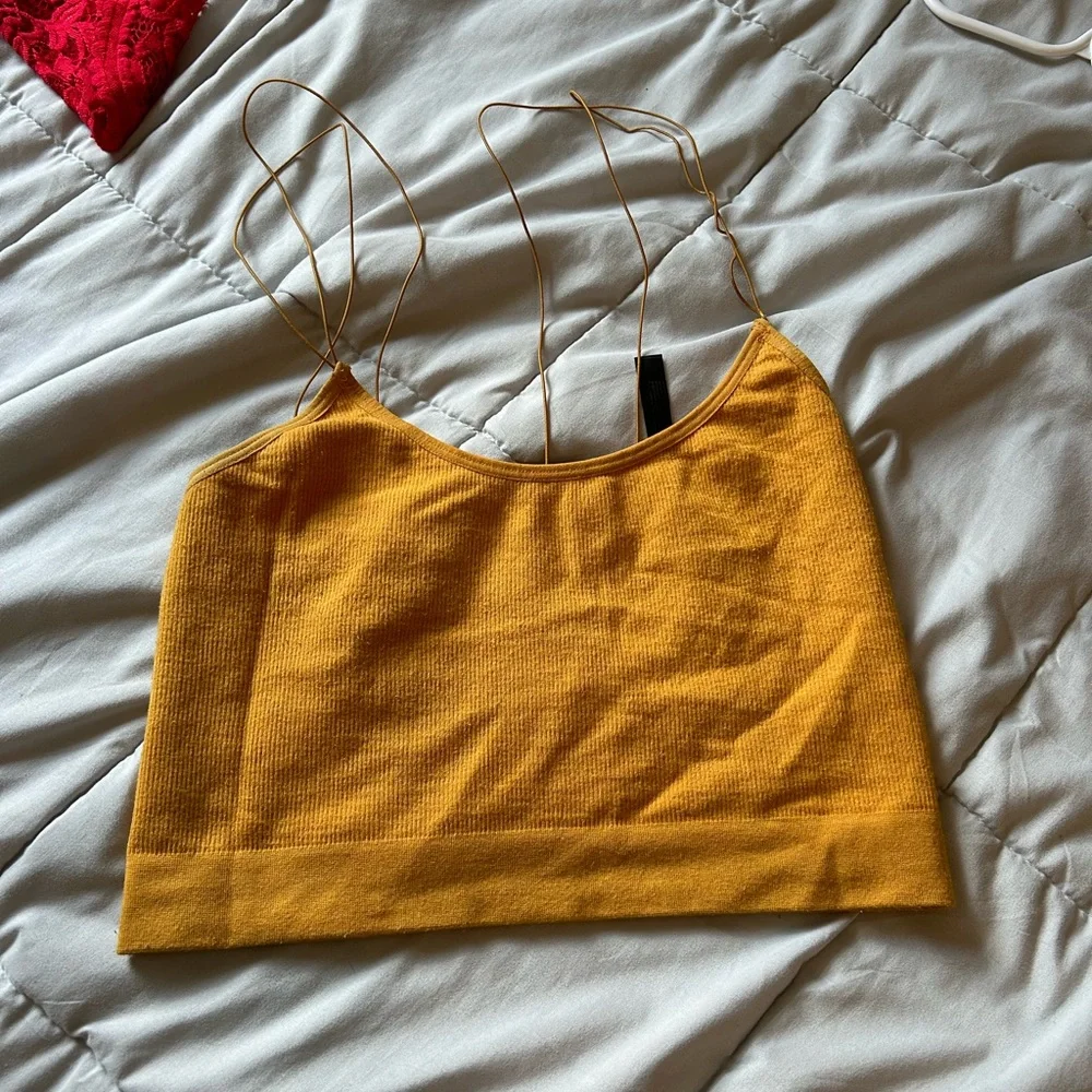 Large urban outfitters spaghetti strap tank top yellow - Picture 2 of 2